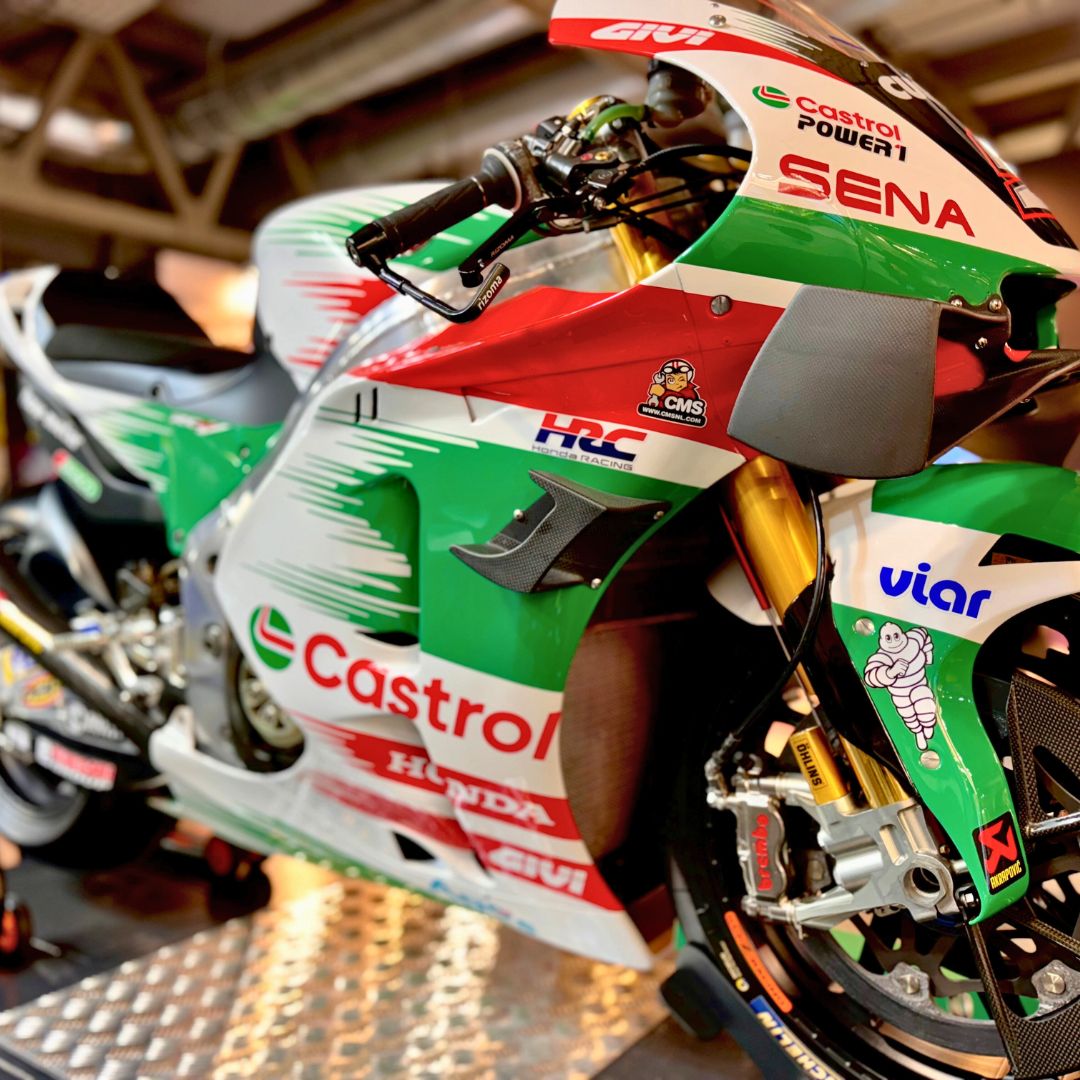 Eicma-Rideup-Castrol-Moto2